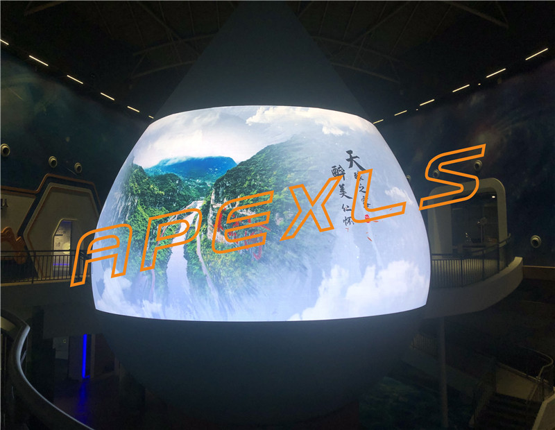 贵州怀仁科技馆P4创意LED水滴屏