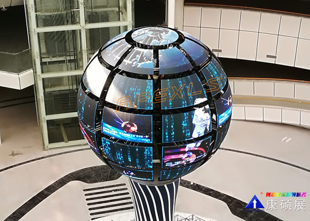 创意LED显示屏经典力作——康硕展LED伸缩球