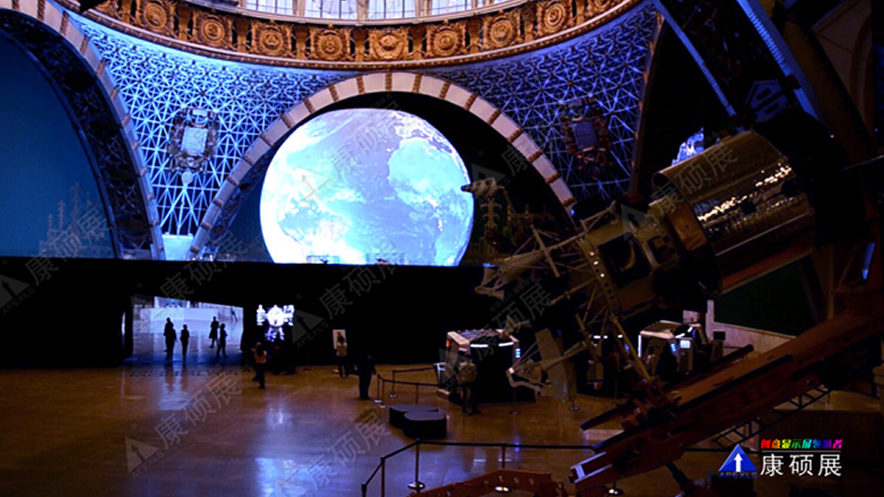 俄罗斯天文馆直径16.3米室内LED球形屏