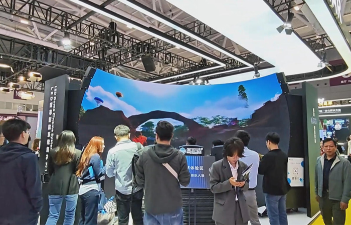 文旅沉浸新体验，康硕展携LED球幕影院解决方案闪耀ISLE 2026