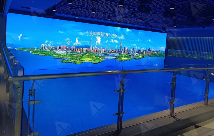 沉浸式LED展厅大屏设计方案：从环境分析到研发落地的全流程解析