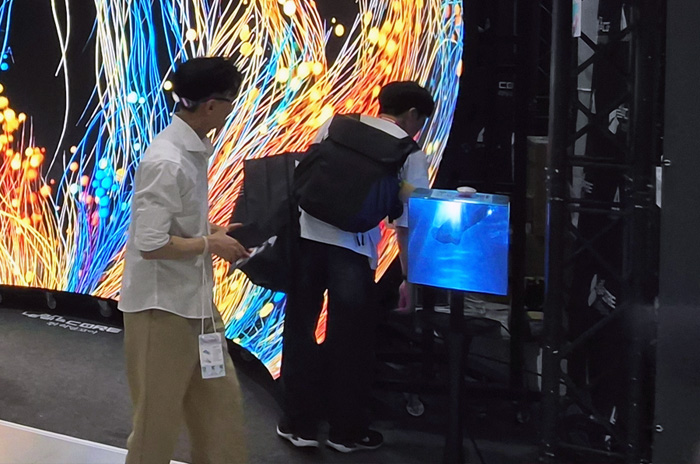 康硕展LED球幕闪耀KOBA 2026 沉浸式技术引领文旅显示新趋势
