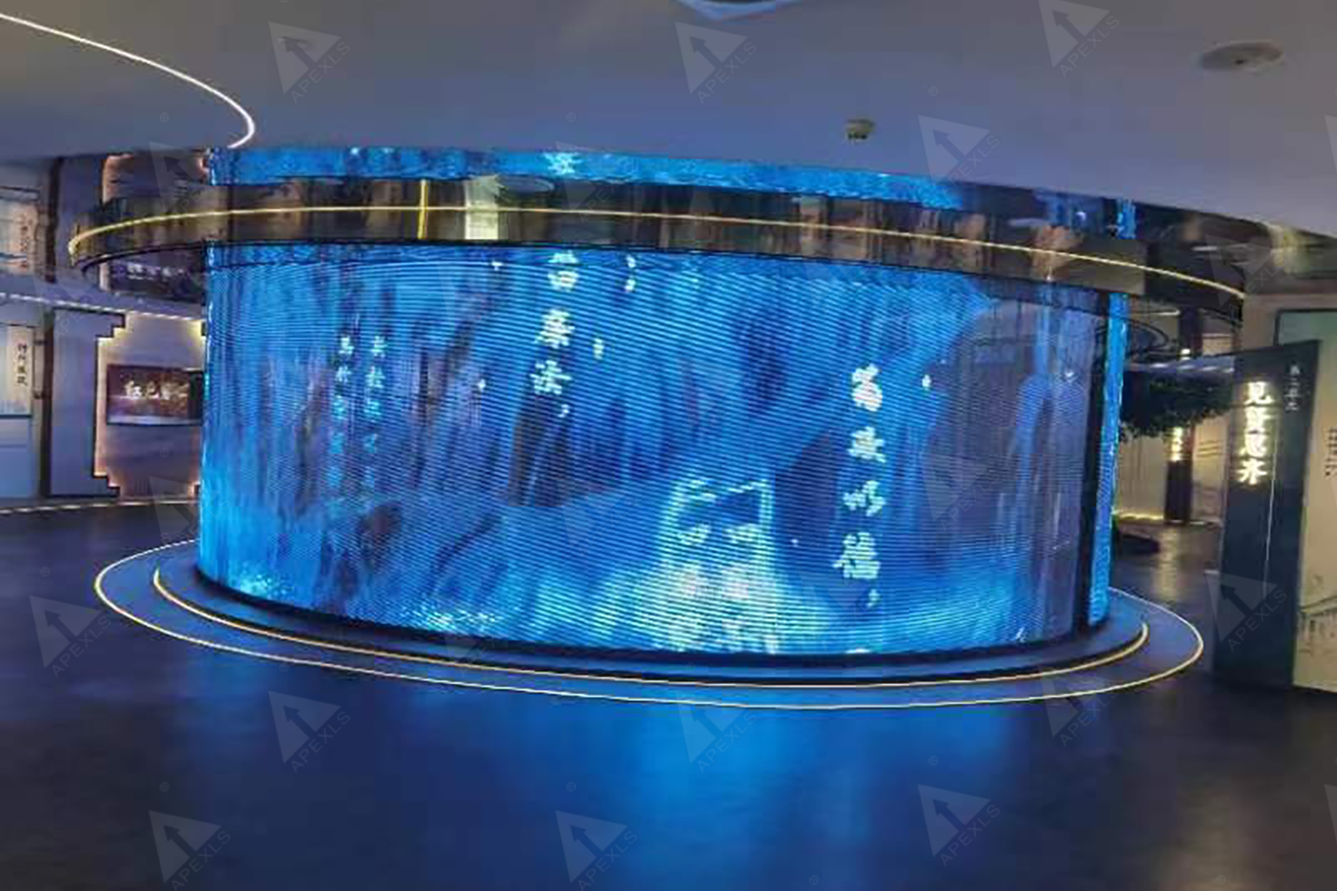 广东惠州罗浮山风景名胜区旅游文化广场-定制弧形透明屏